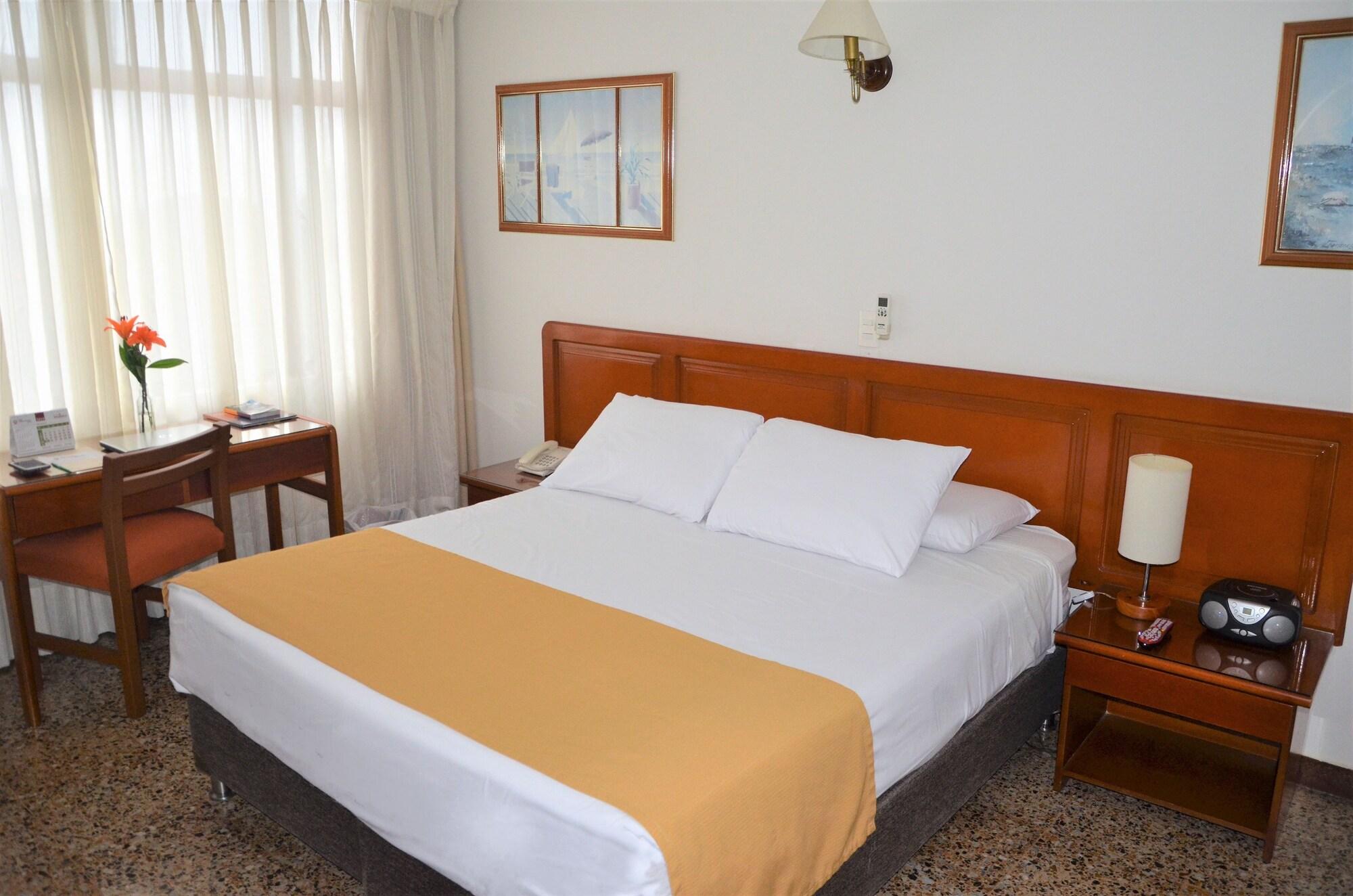 Hotel Villavicencio Plaza Esterno foto