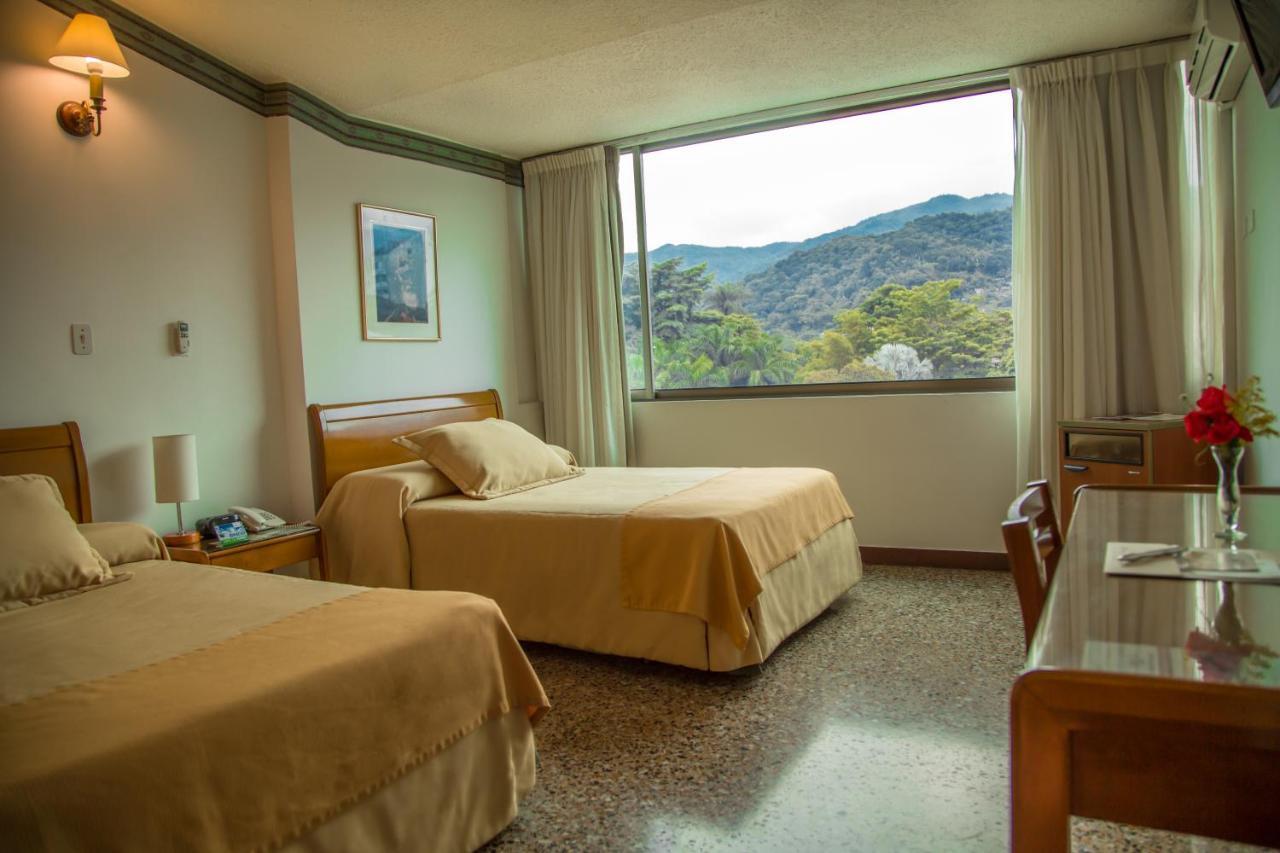 Hotel Villavicencio Plaza Esterno foto