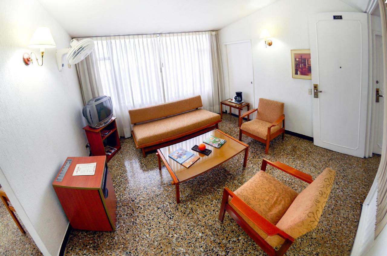 Hotel Villavicencio Plaza Esterno foto